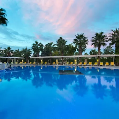 Hotel Camyuva Luna Kemer