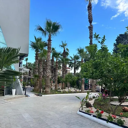 Camyuva Luna 4*